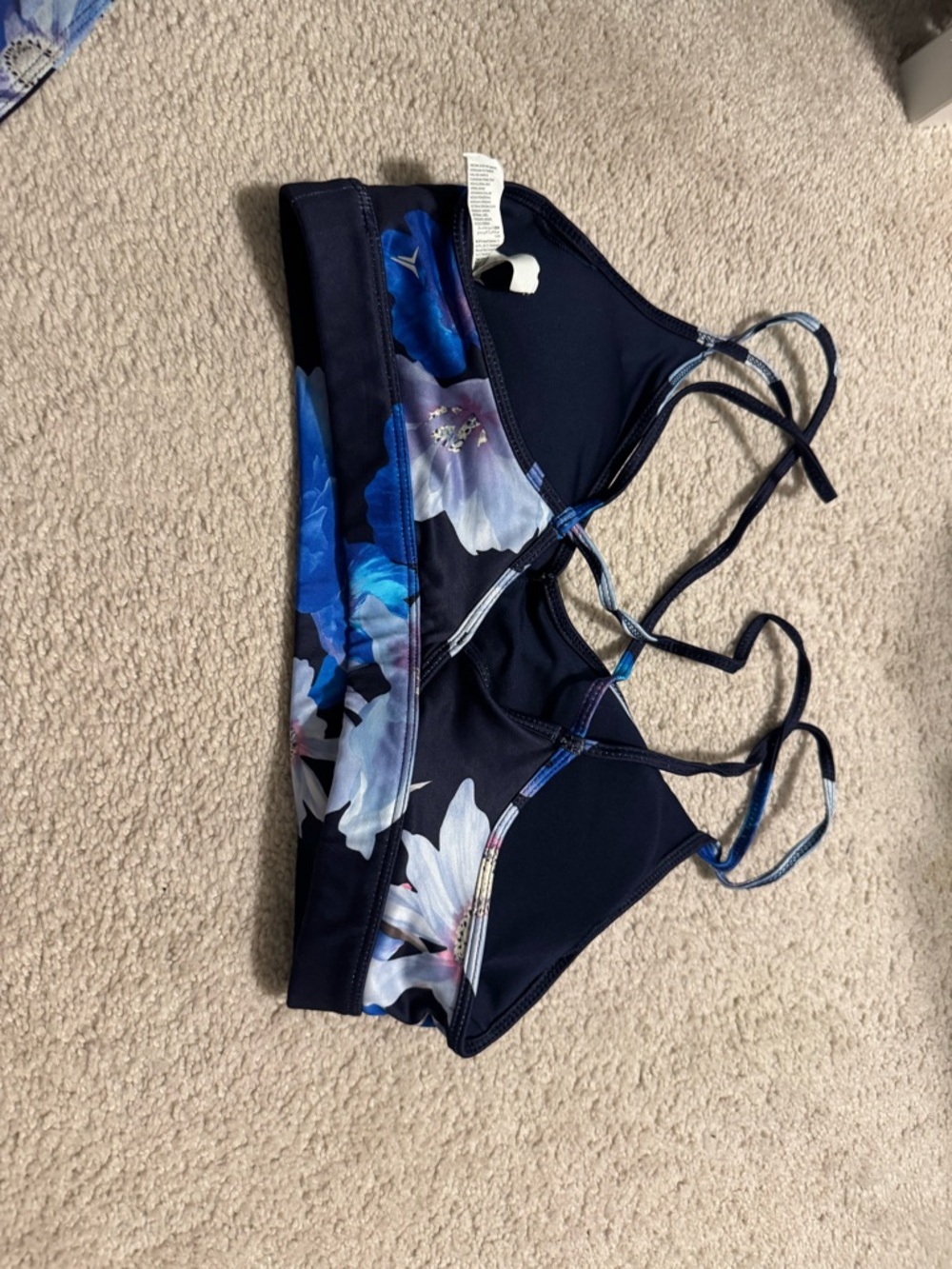 Old Navy Blue Floral Active Leggings And Matching Sports Bar - Picture 5 of 6